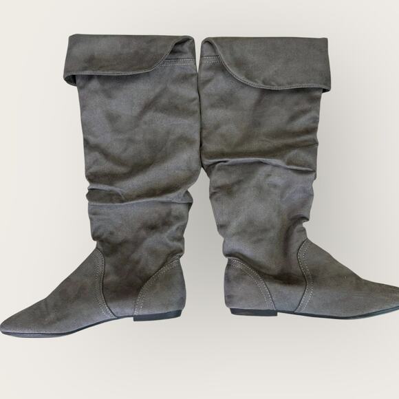 Lower East Side Women Size 8 Gray Slouchy Flat Knee High Boots Fold Faux Suede - Picture 2 of 9